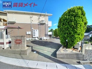 しいの木館の物件外観写真